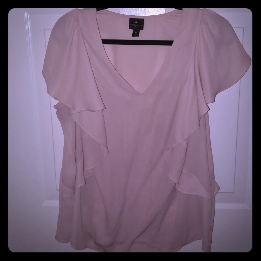 Flowy ruffle sleeveless shirt